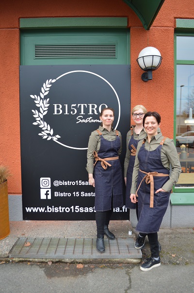 Bistron omistaa kolme naista, joilla on kaikilla pitkä kokemus ravintola-alalta.